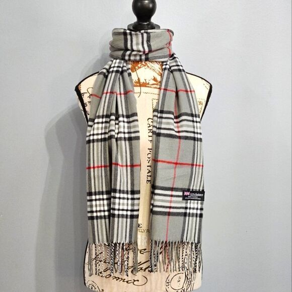 Cashmere scarf in gray, black, red, and white plaid. New-unisex - Picture 1 of 3